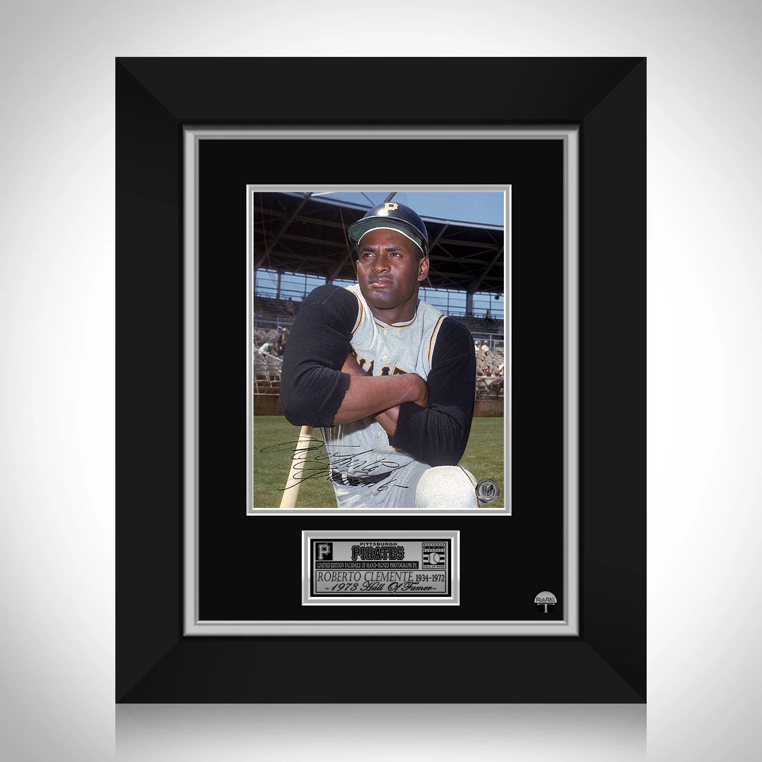 13 X 17 Roberto Clemente Pittsburgh Pirates Limited Edition Giclee Series #1